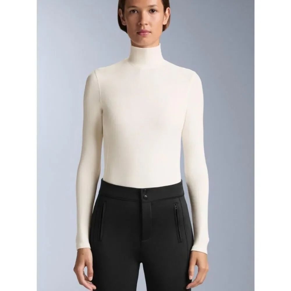 Oysho Womens Active Baselayer Shirt L Ivory Thermal Mock Neck 0215/645 NWT